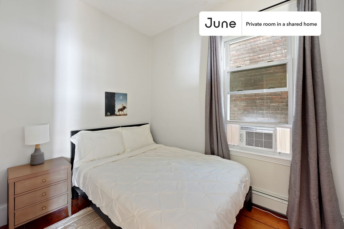 71 School St. - Jamaica Plain