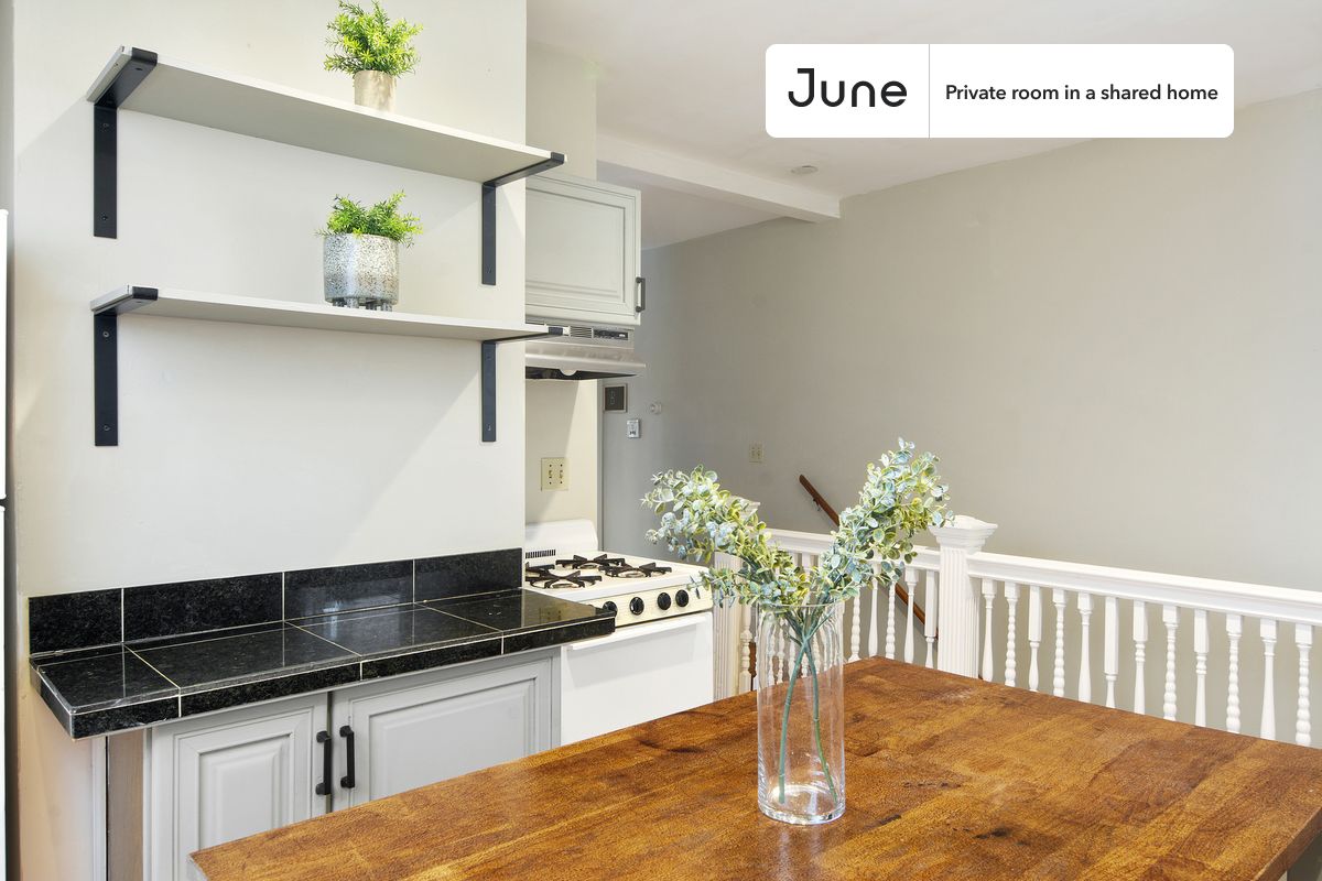 132 Chiswick Rd. - Brighton