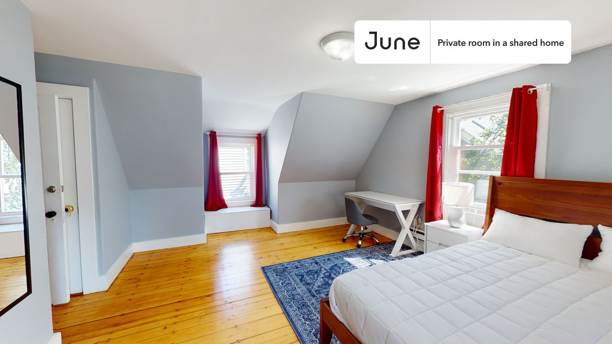 53 Saunders St. - Brighton