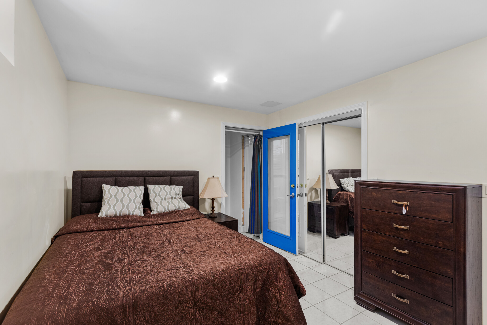 56 Hobson - Brighton