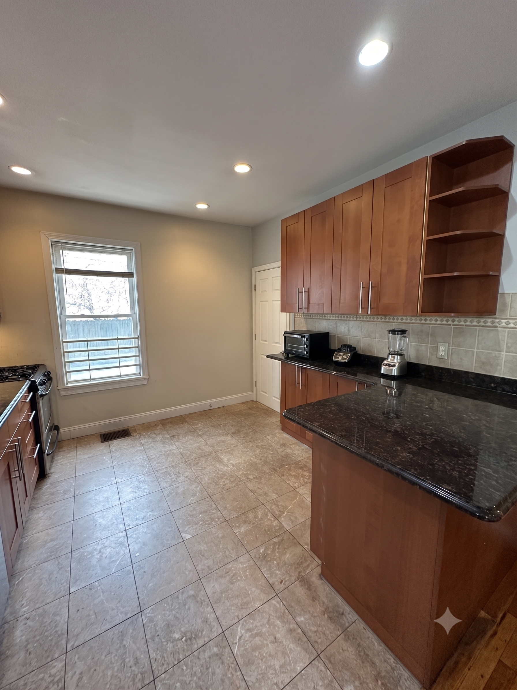 8 Montfern Ave. - Brighton