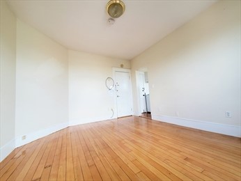 279 Harvard - Inman Square