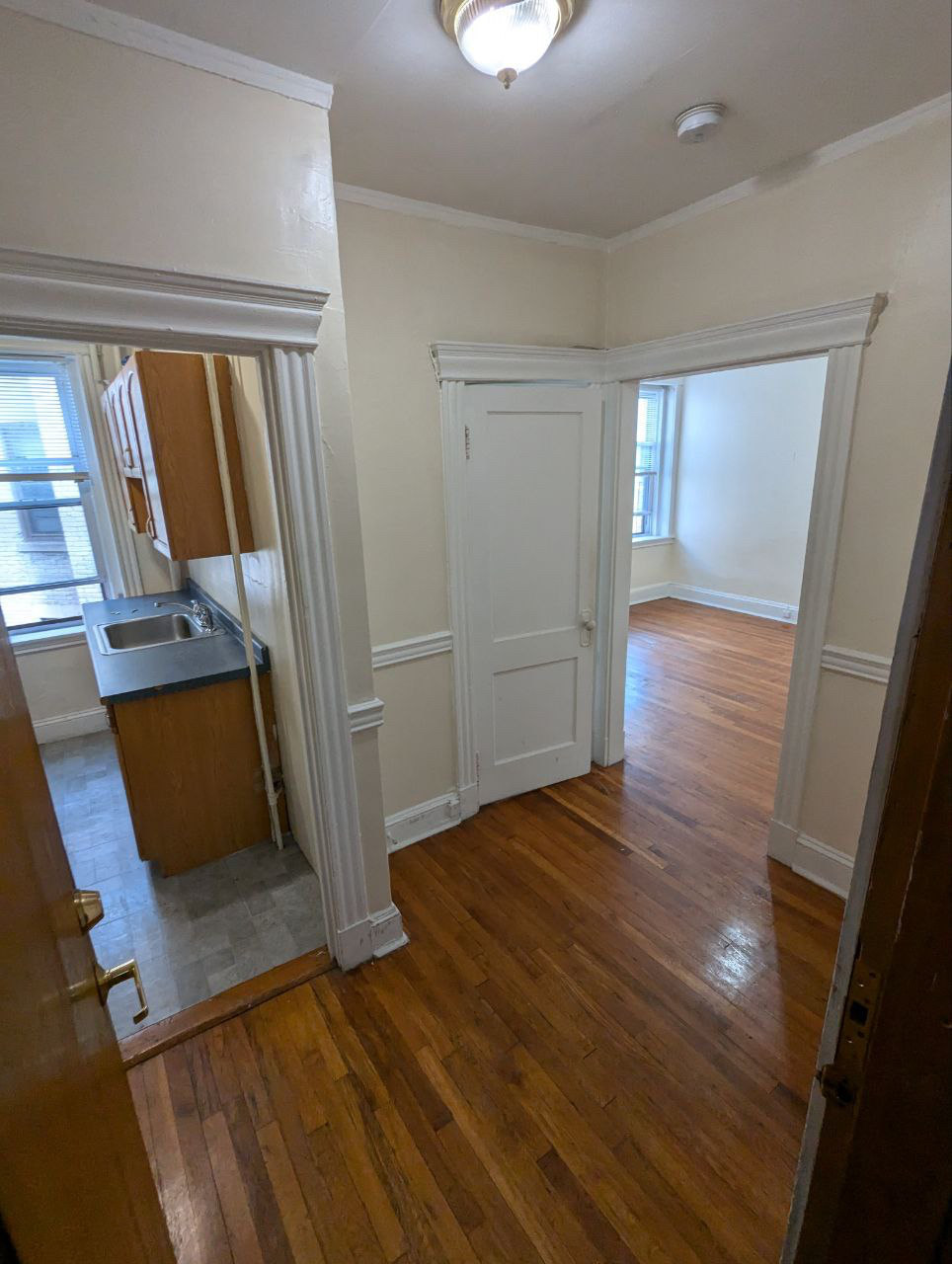 360 Riverway - Mission Hill