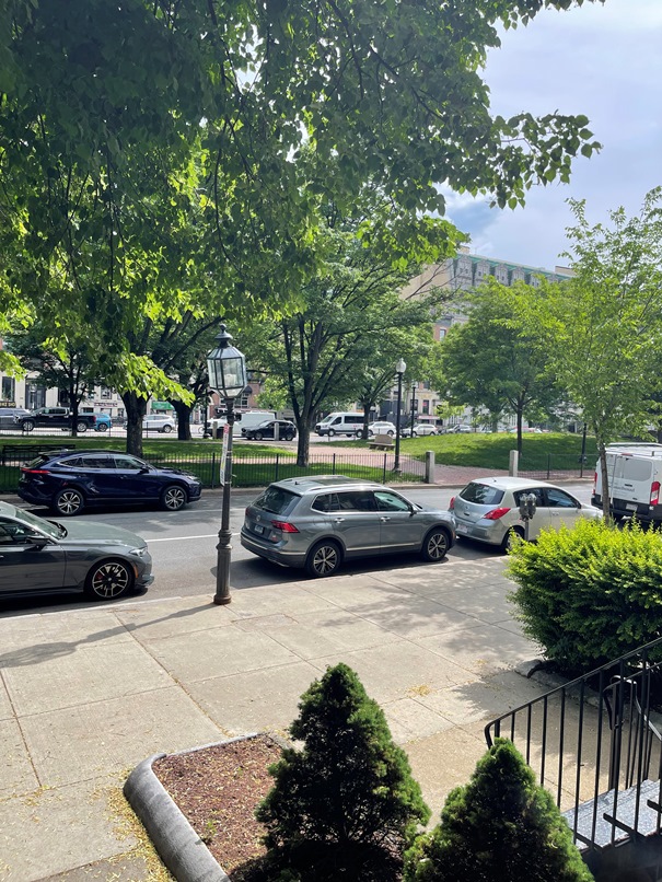 471 Commonwealth Ave. - Kenmore