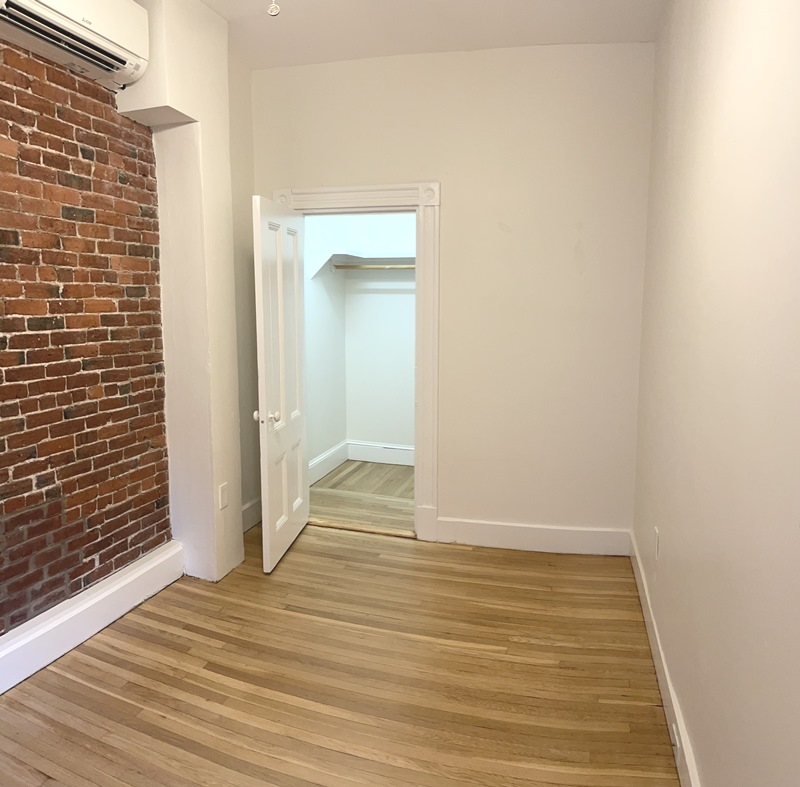 174 Newbury St. - Back Bay