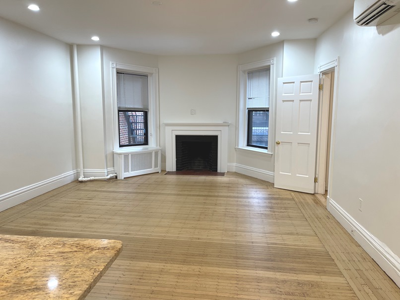 174 Newbury St. - Back Bay