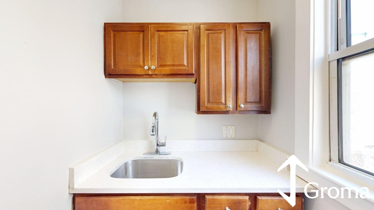 17 Morris St. - East Boston