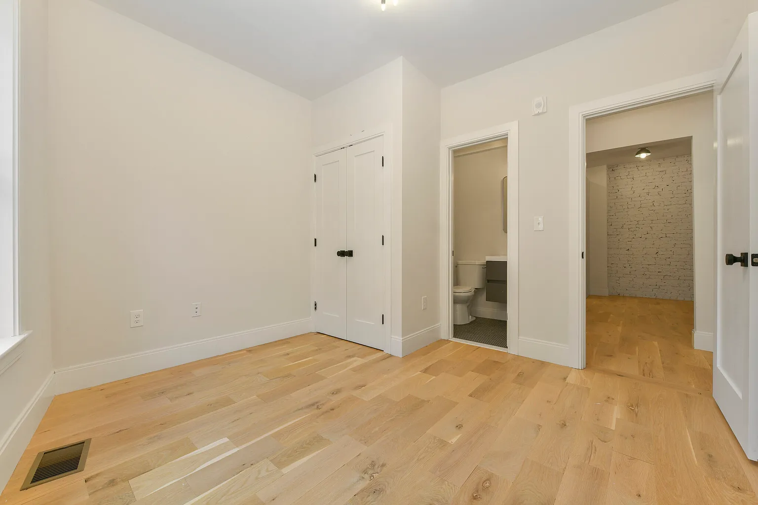 200 Maverick - East Boston