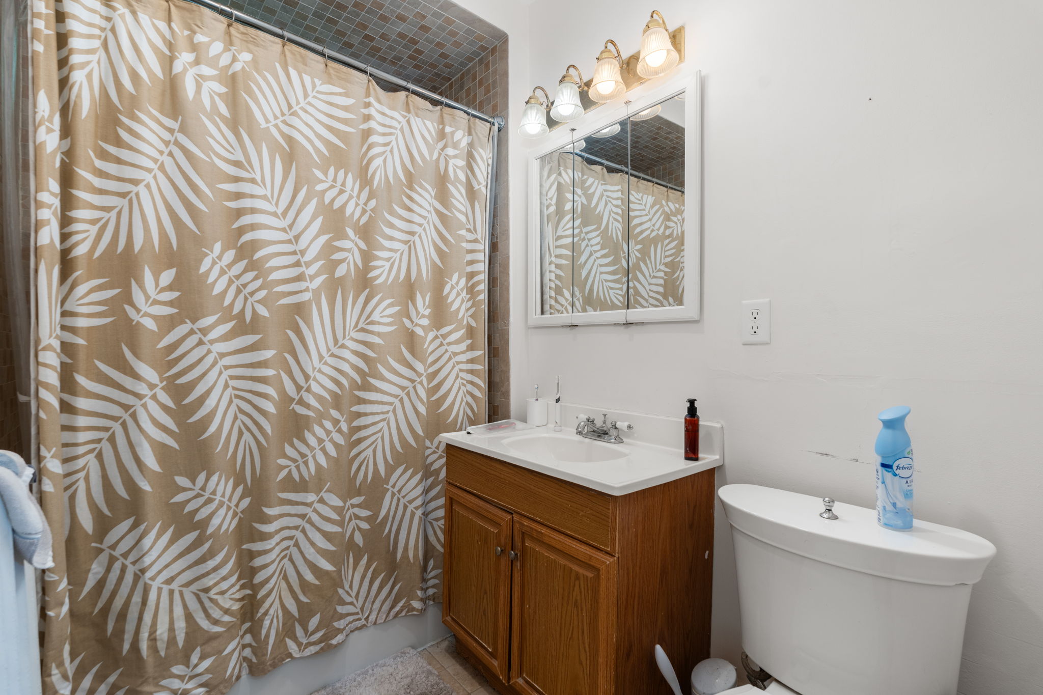 8 Malbert Rd. - Brighton