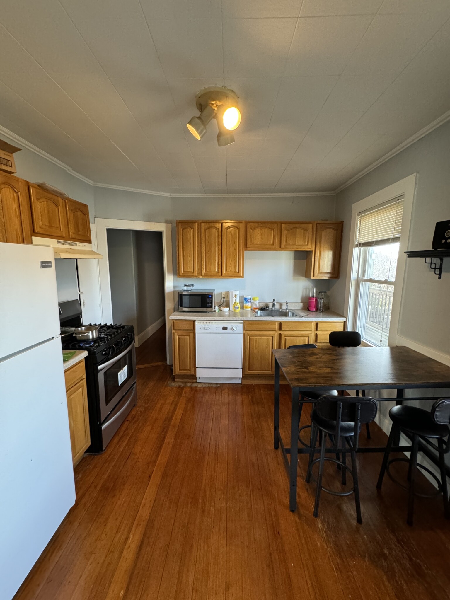 71 Foster St. - Brighton