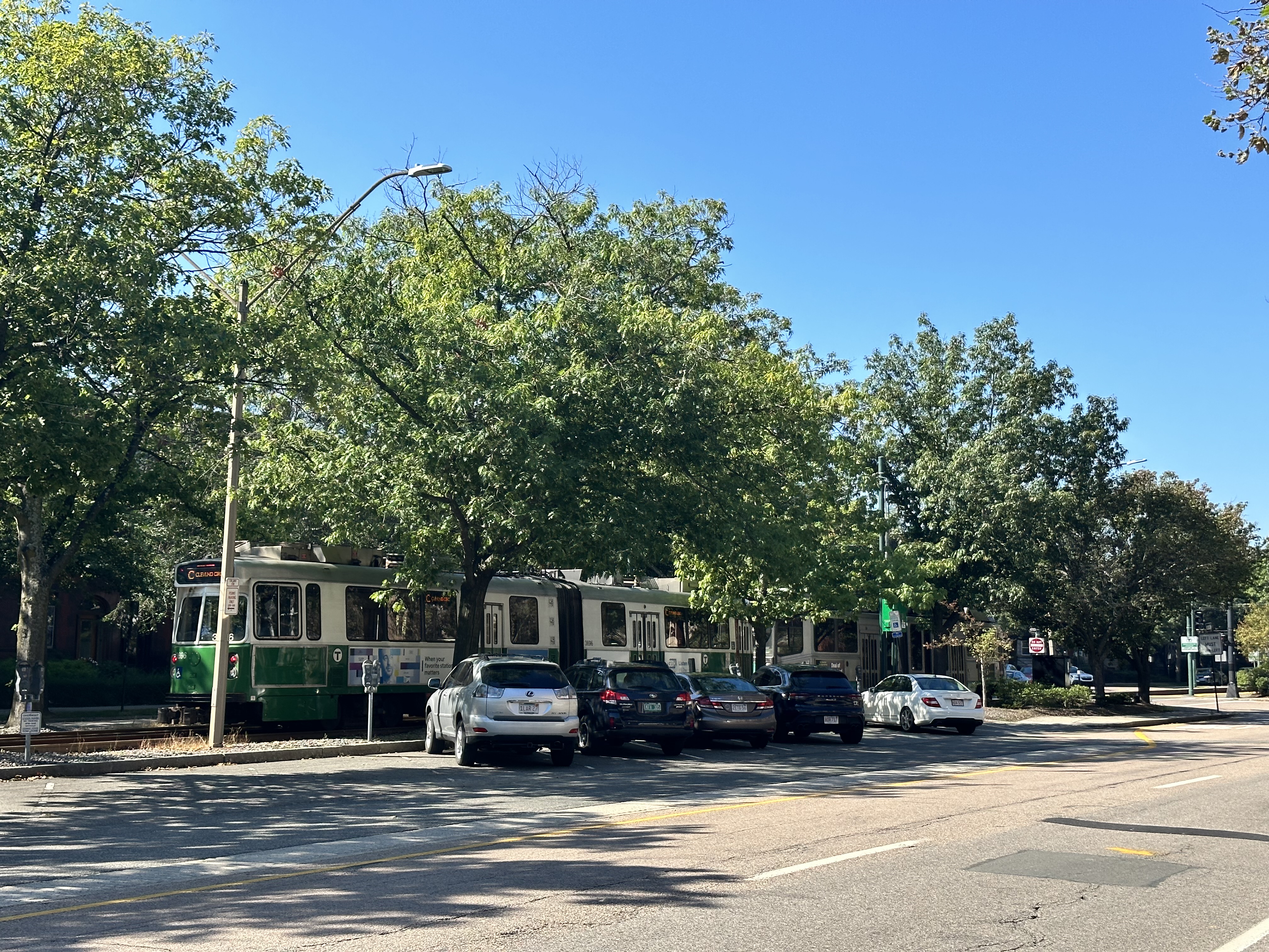 8 Kilsyth - Brookline