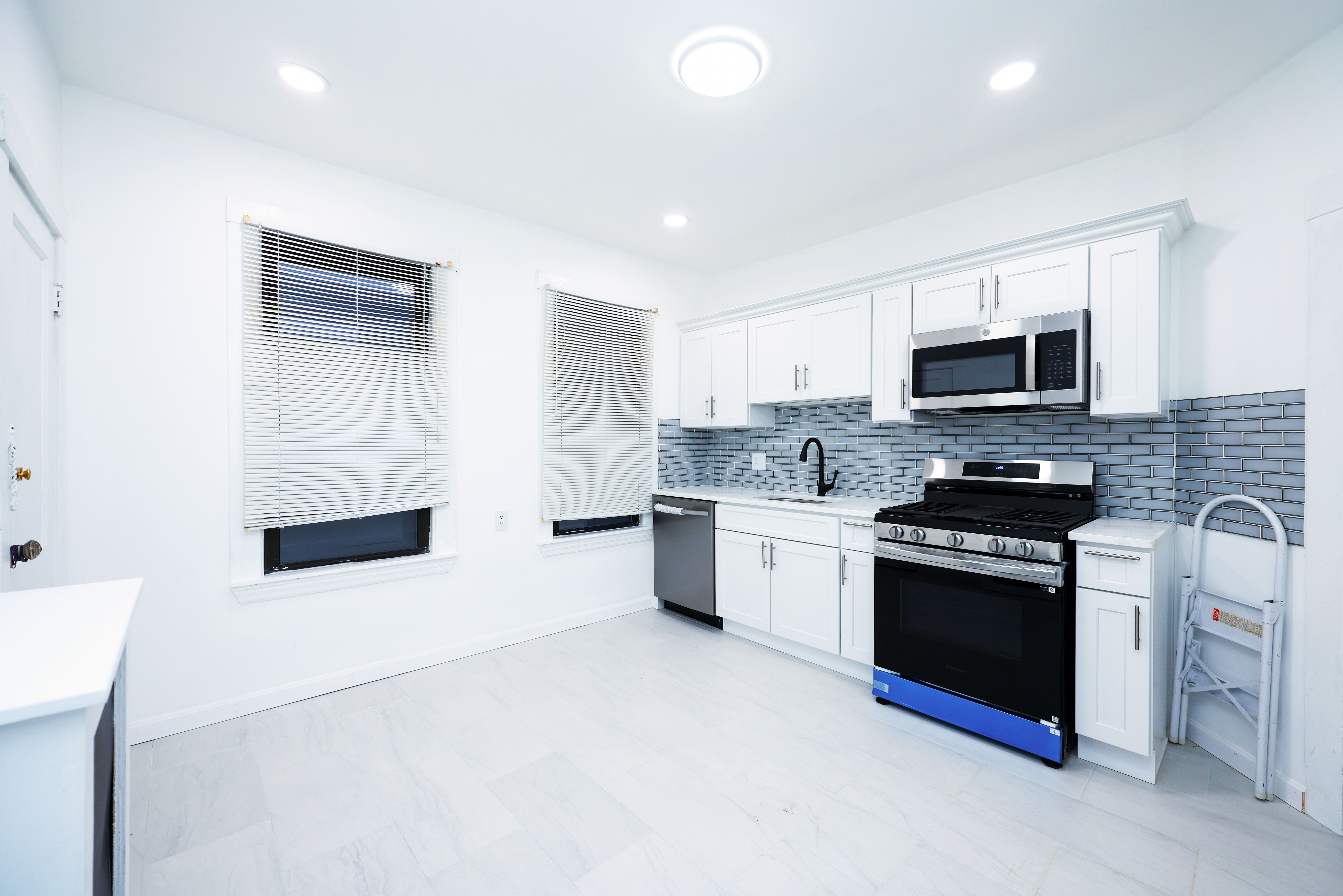121 Browne St. - Coolidge Corner