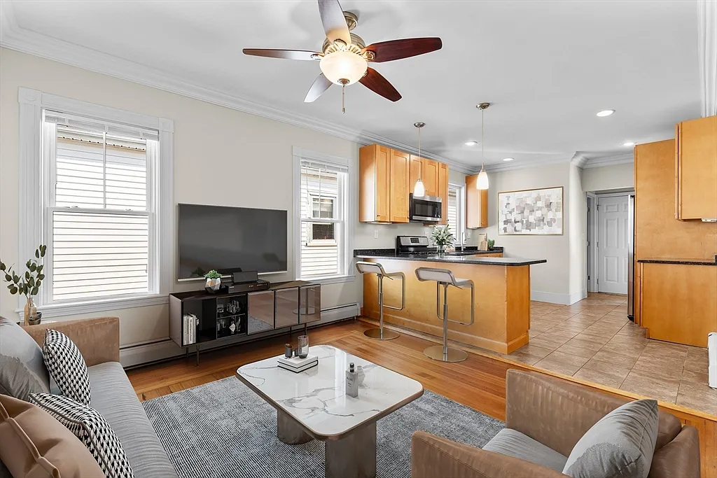 11 Woodlawn St. - Jamaica Plain