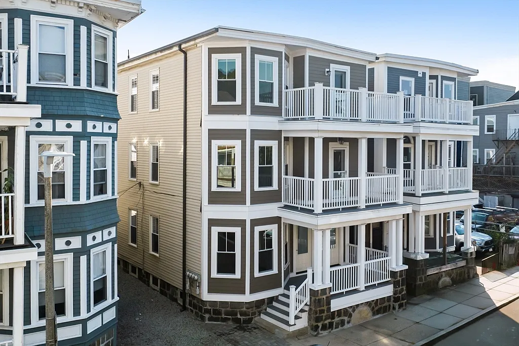 11 Woodlawn St. - Jamaica Plain