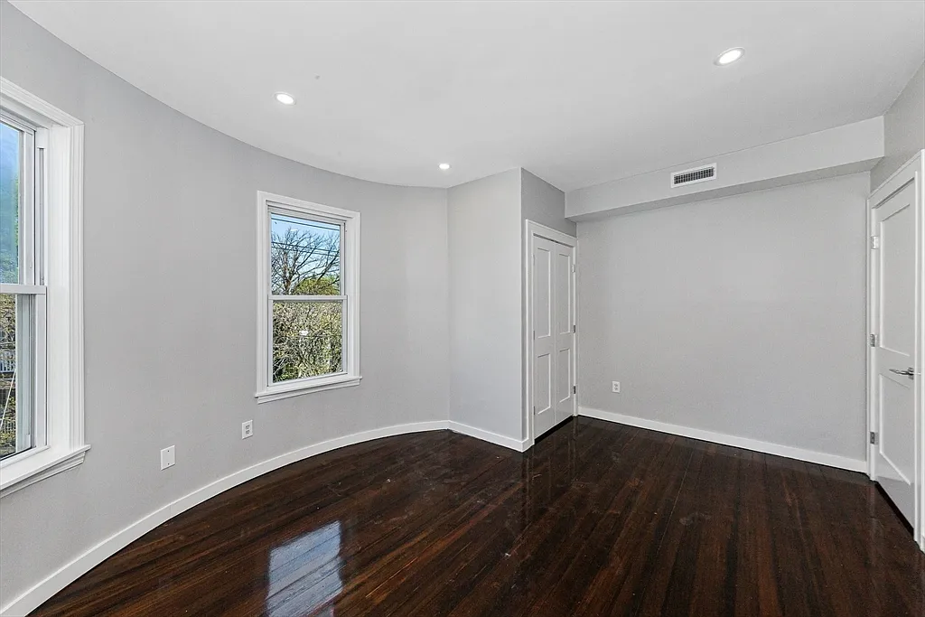 19 Chase - Dorchester