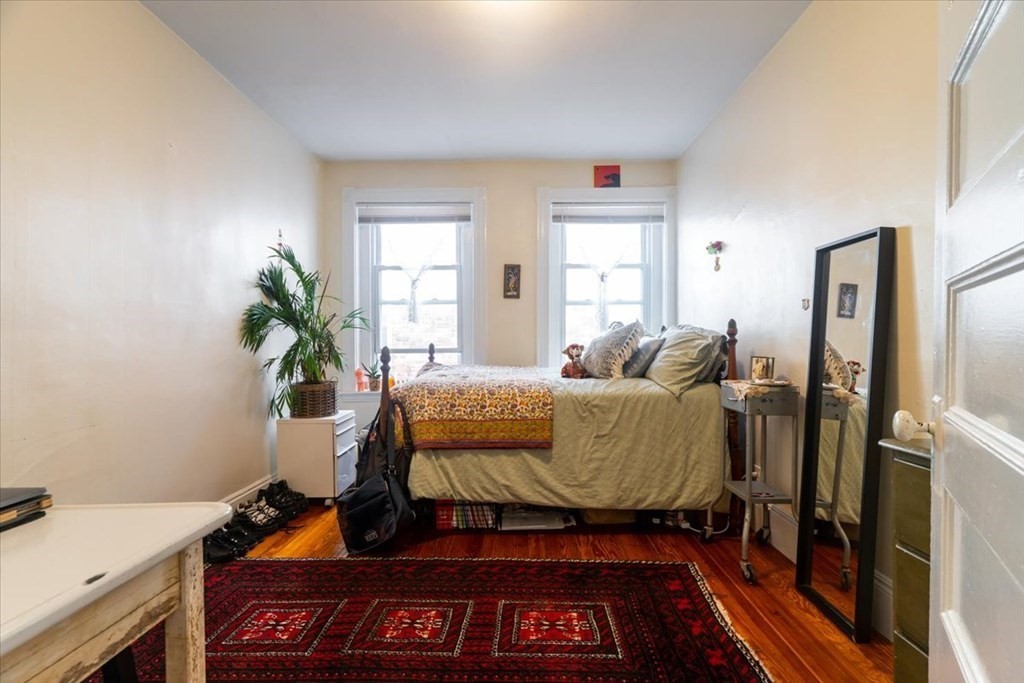 862 Huntington Ave. - Mission Hill