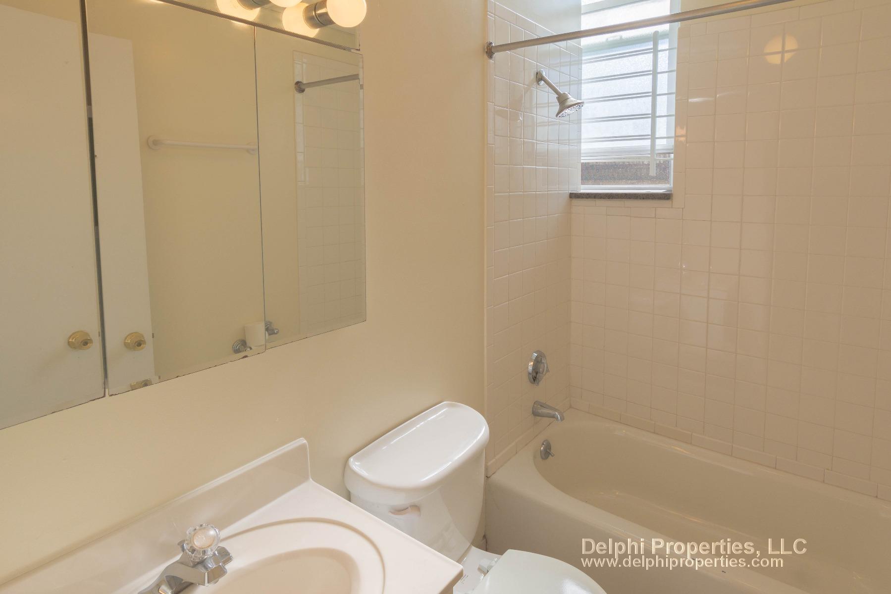 1209 Boylston St. - Fenway