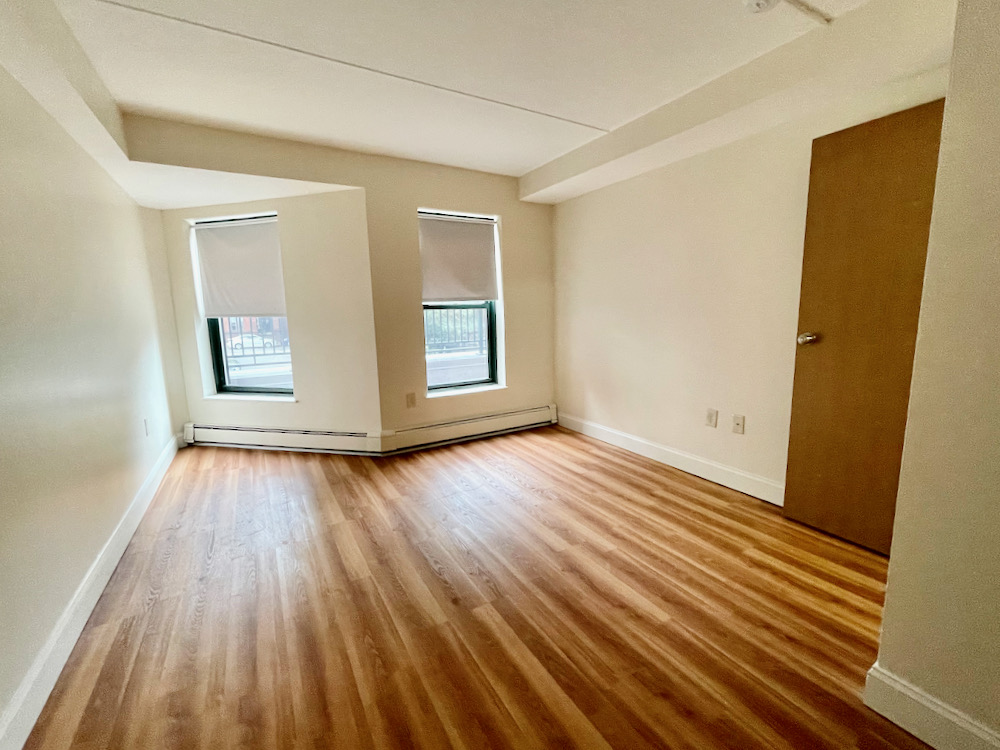 400 Massachusetts Ave. - South End