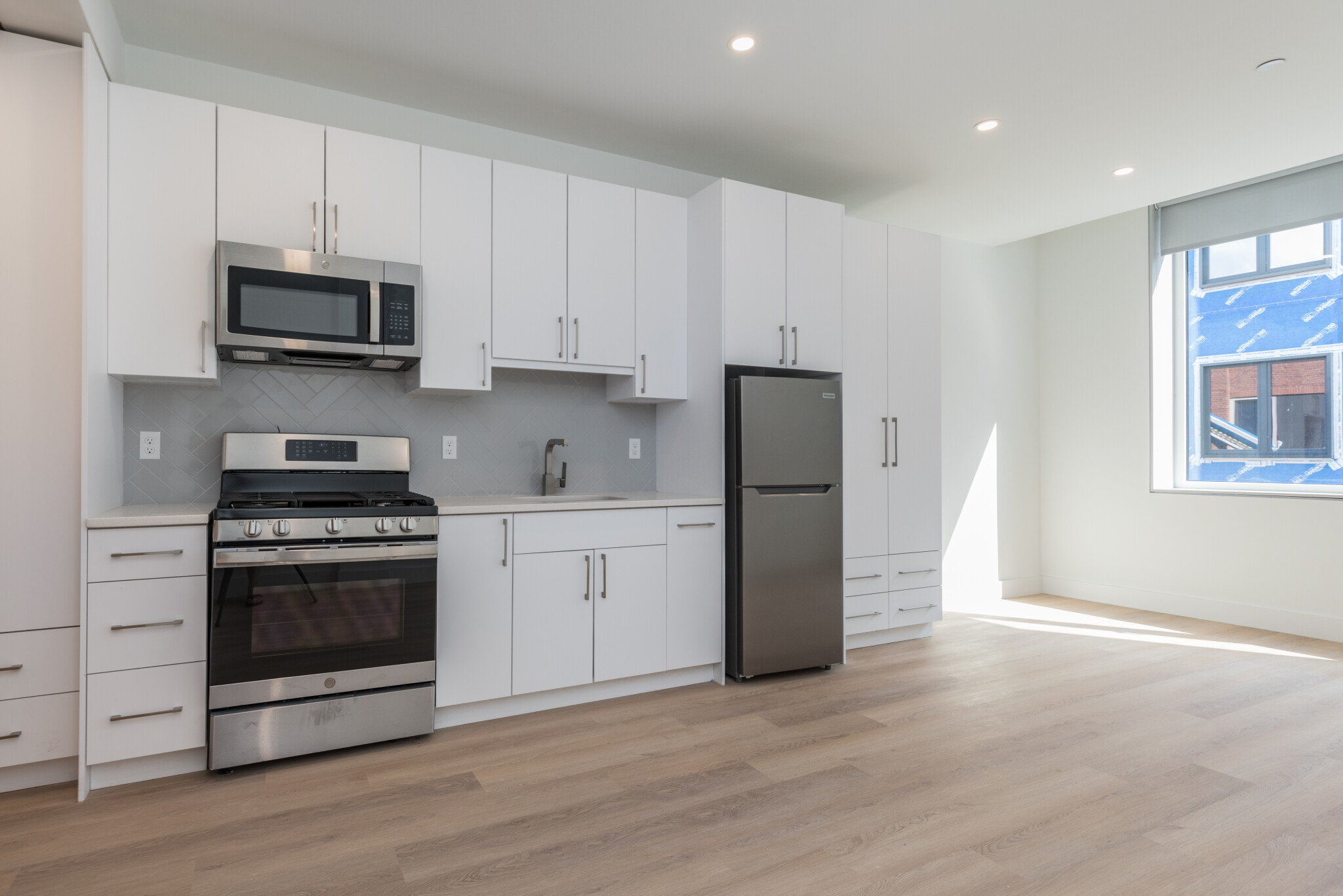 1127 Harrison Ave. - South End