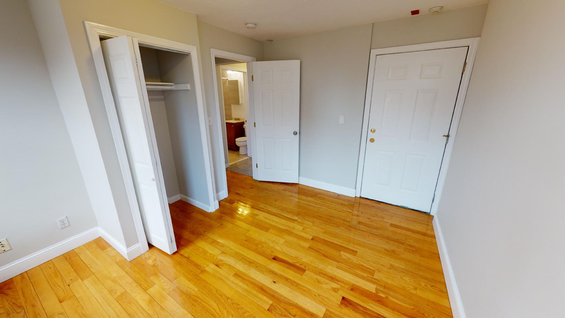 224 Hanover St. - North End