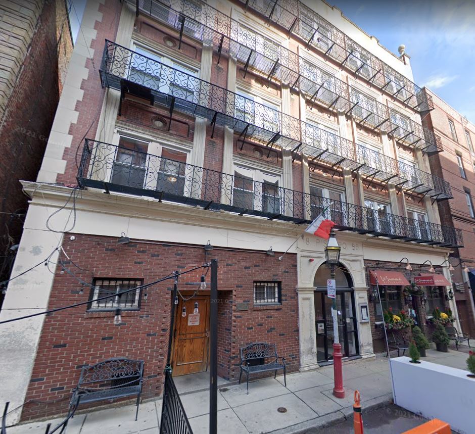 28 Fleet St. - North End