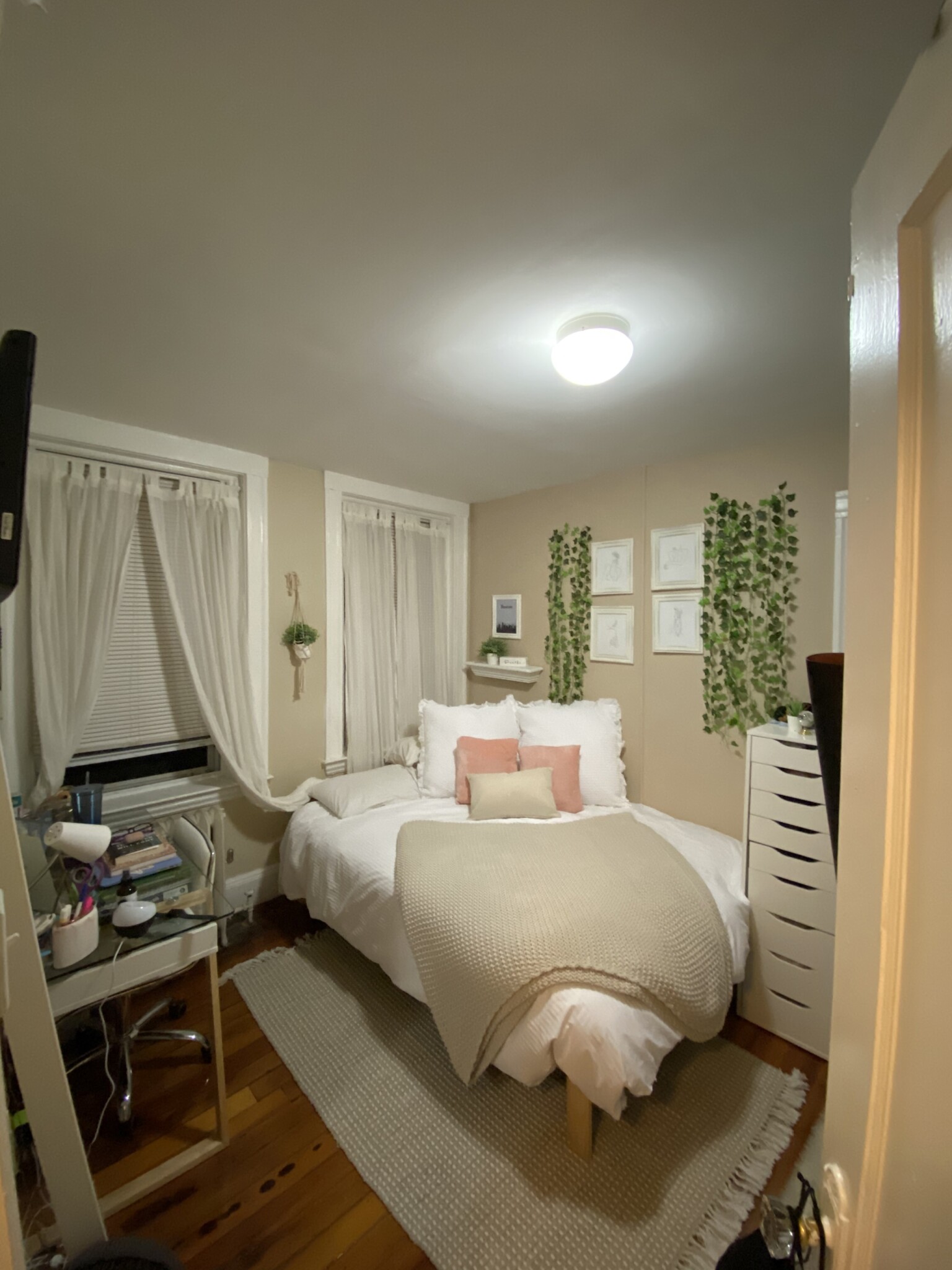 220 Hanover St. - North End