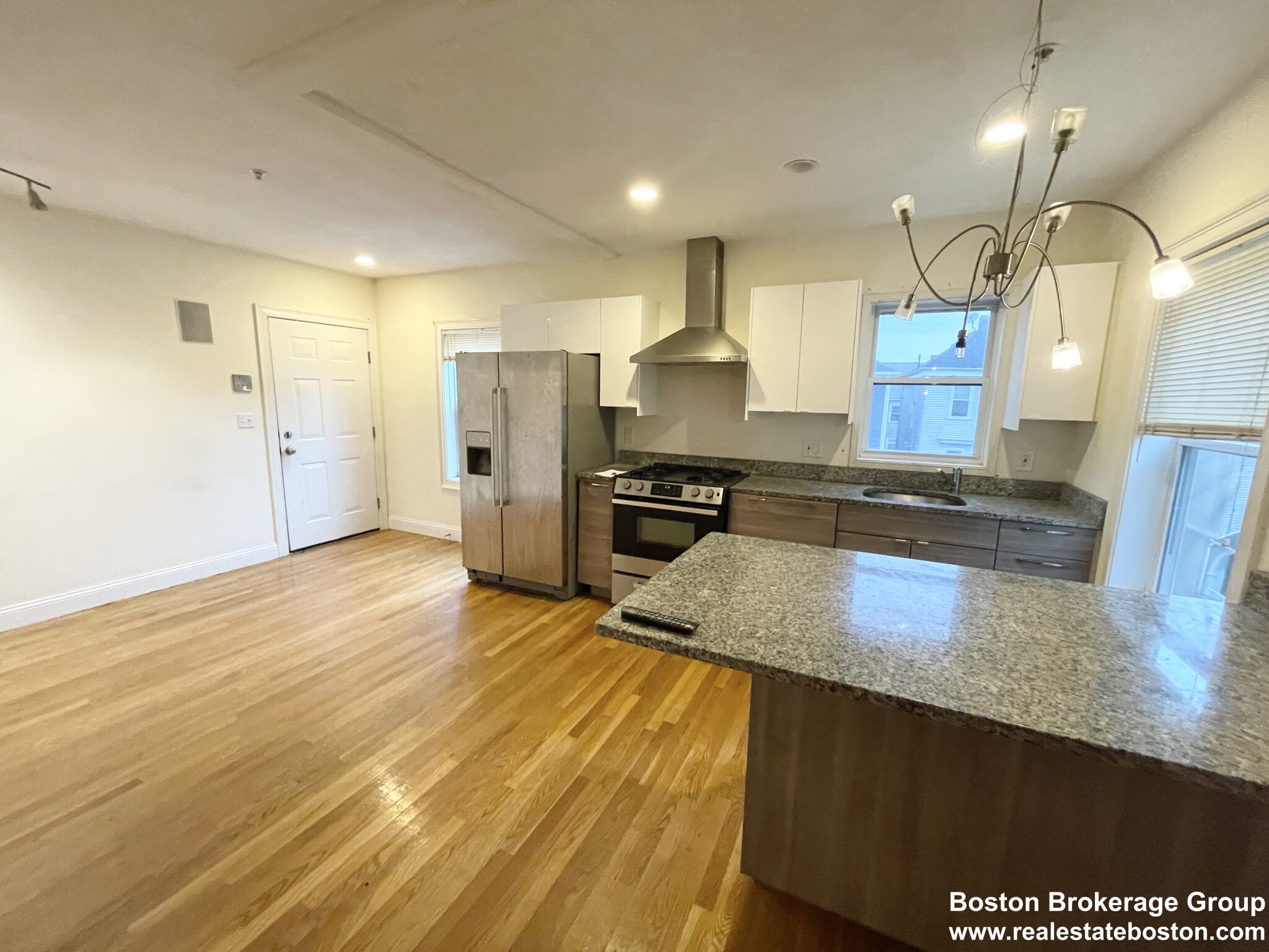 128 Hillside St. - Mission Hill