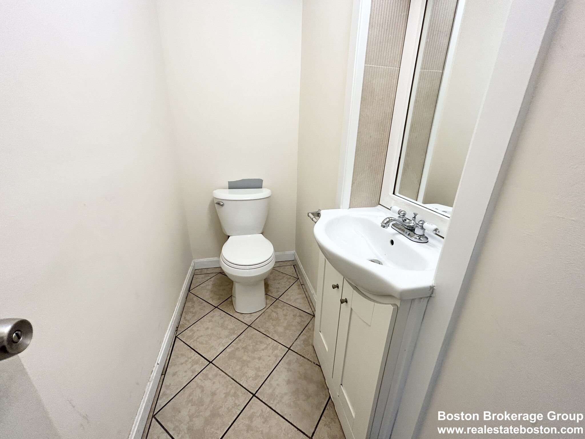 1 Folsom Ave. - Mission Hill
