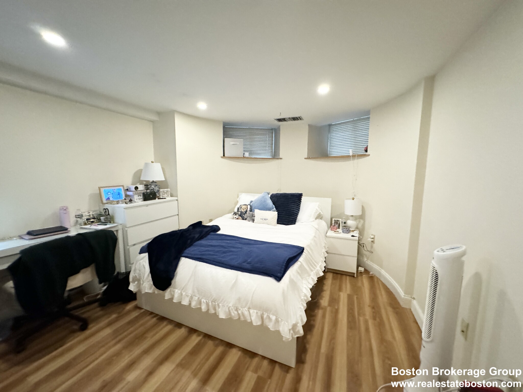 96 Gainsborough St. - Fenway
