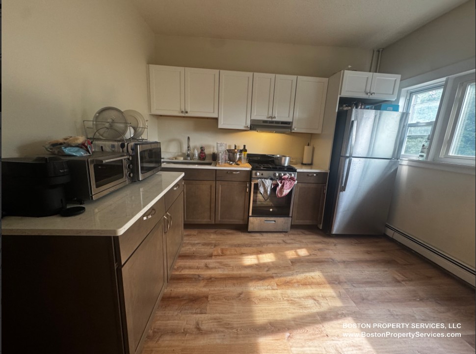 818 Parker St. - Mission Hill
