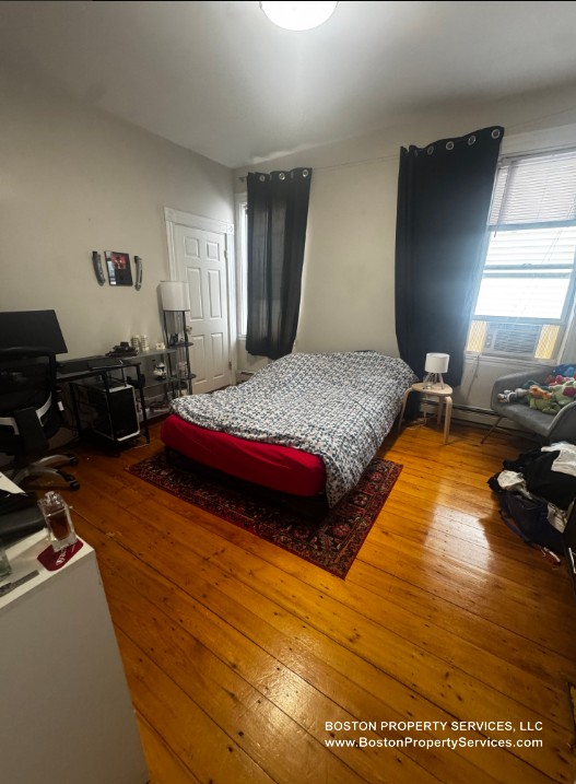 818 Parker St. - Mission Hill