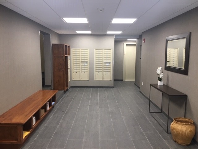 33 Lancaster Terr - Brookline