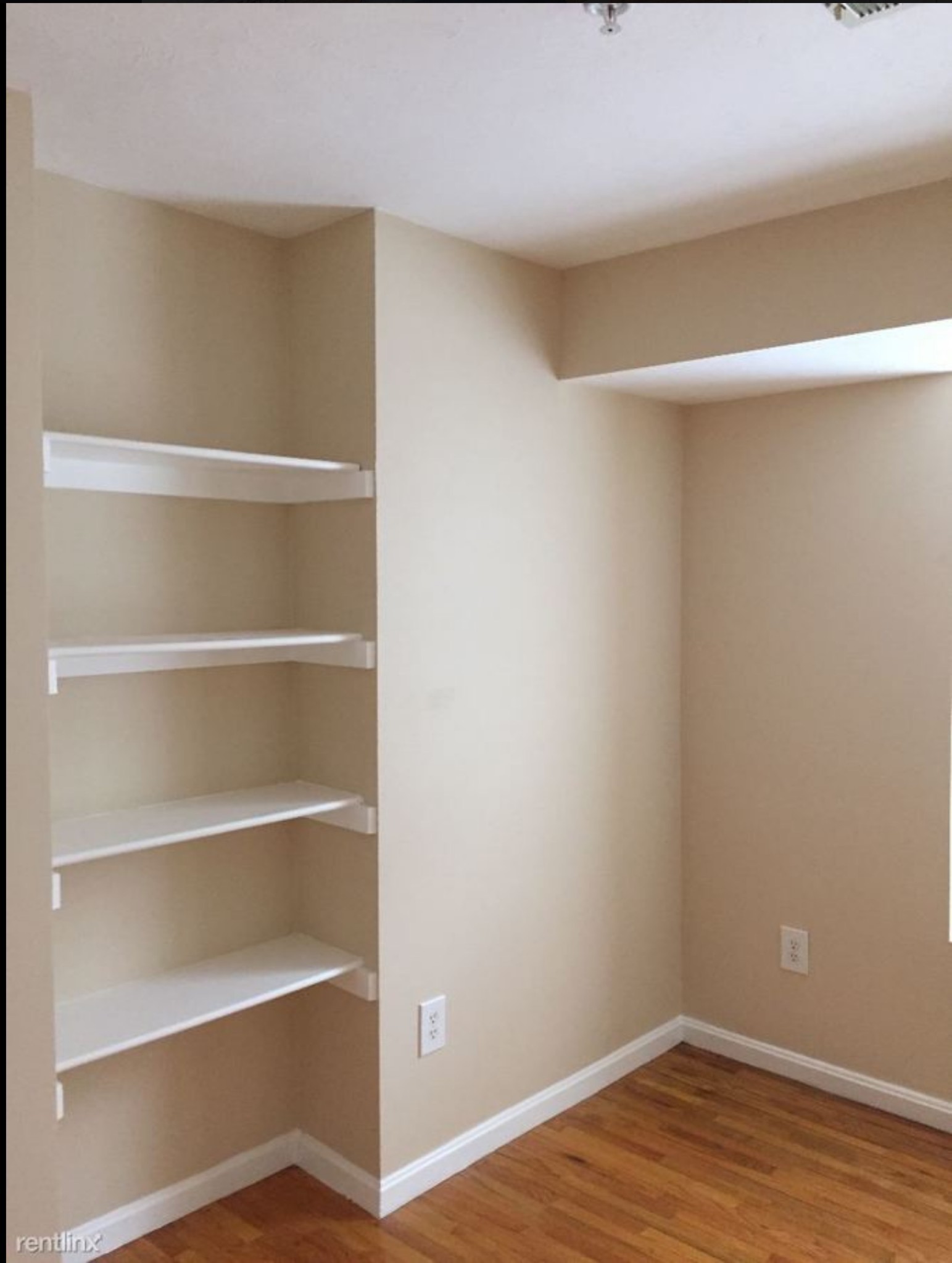 712 Shawmut Ave. - South End