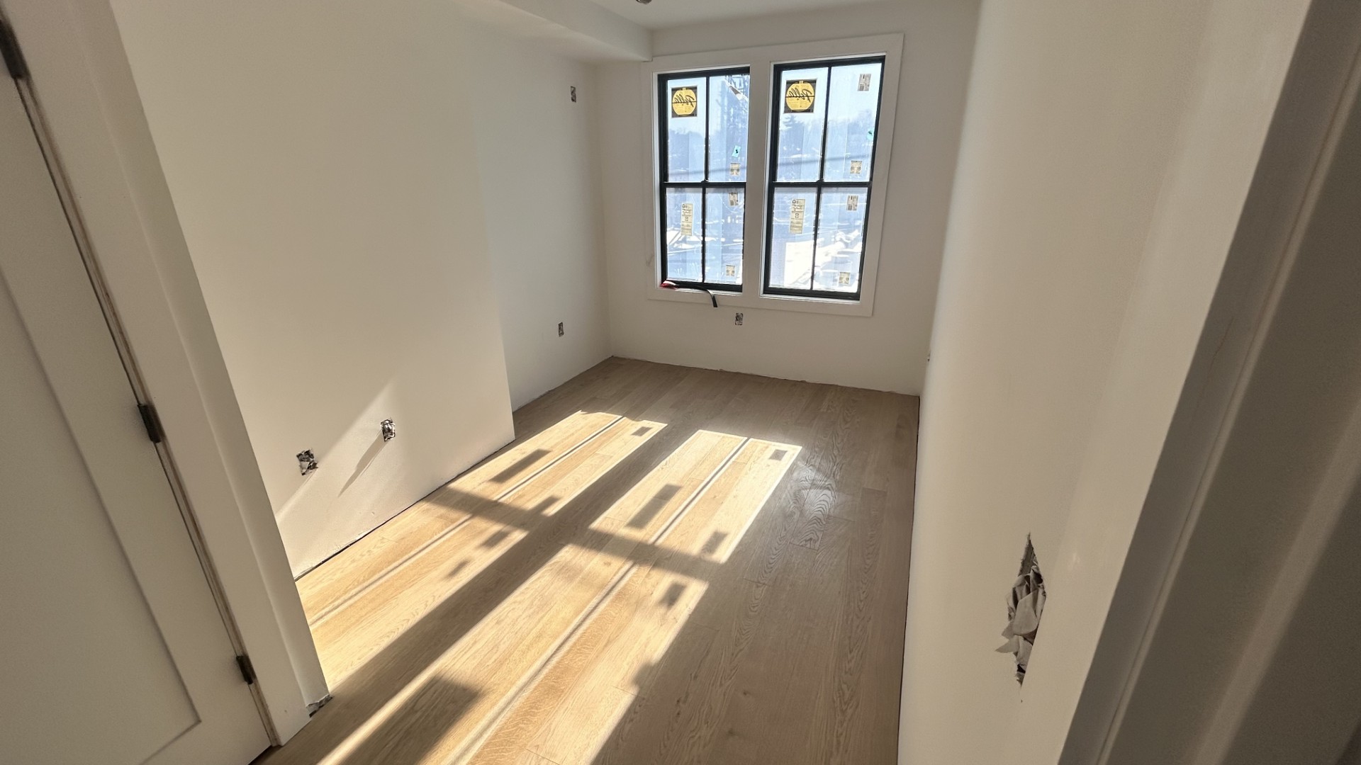 32 Orkney Rd. - Brighton