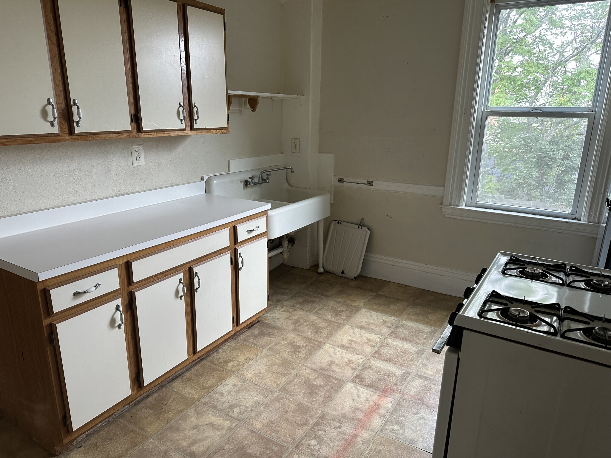 51 Delle Ave. - Mission Hill