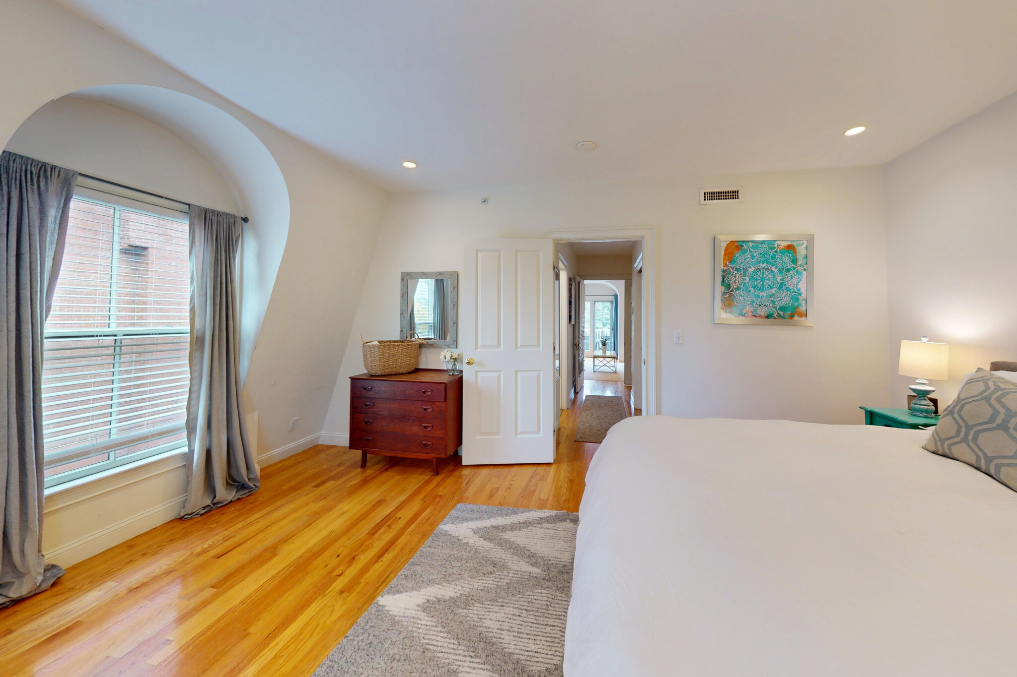 2 Harvard Sq. - Brookline Village
