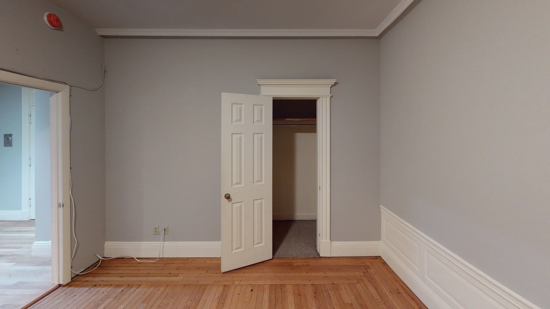 466 Commonwealth Ave. - Kenmore