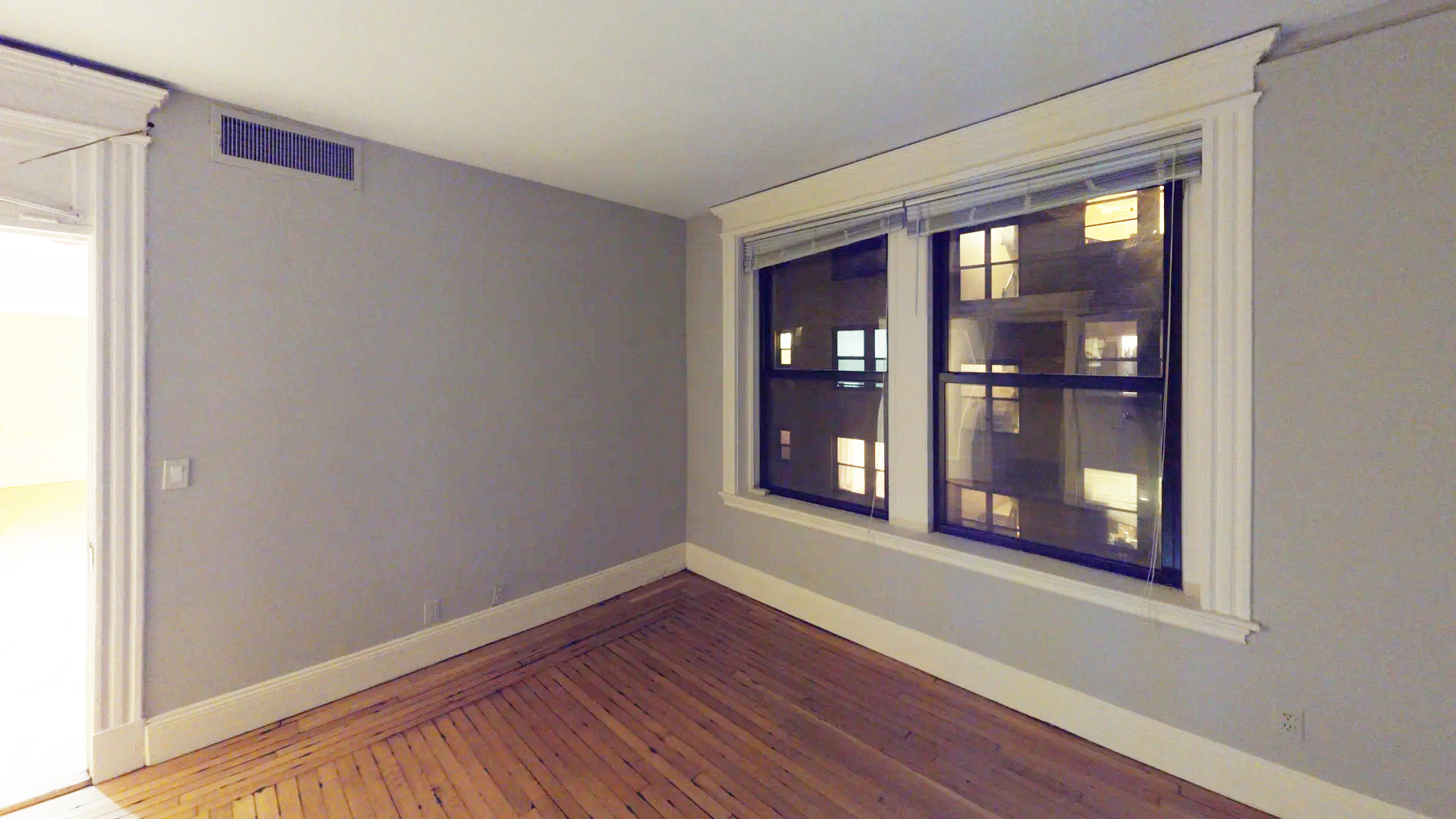 466 Commonwealth Ave. - Kenmore