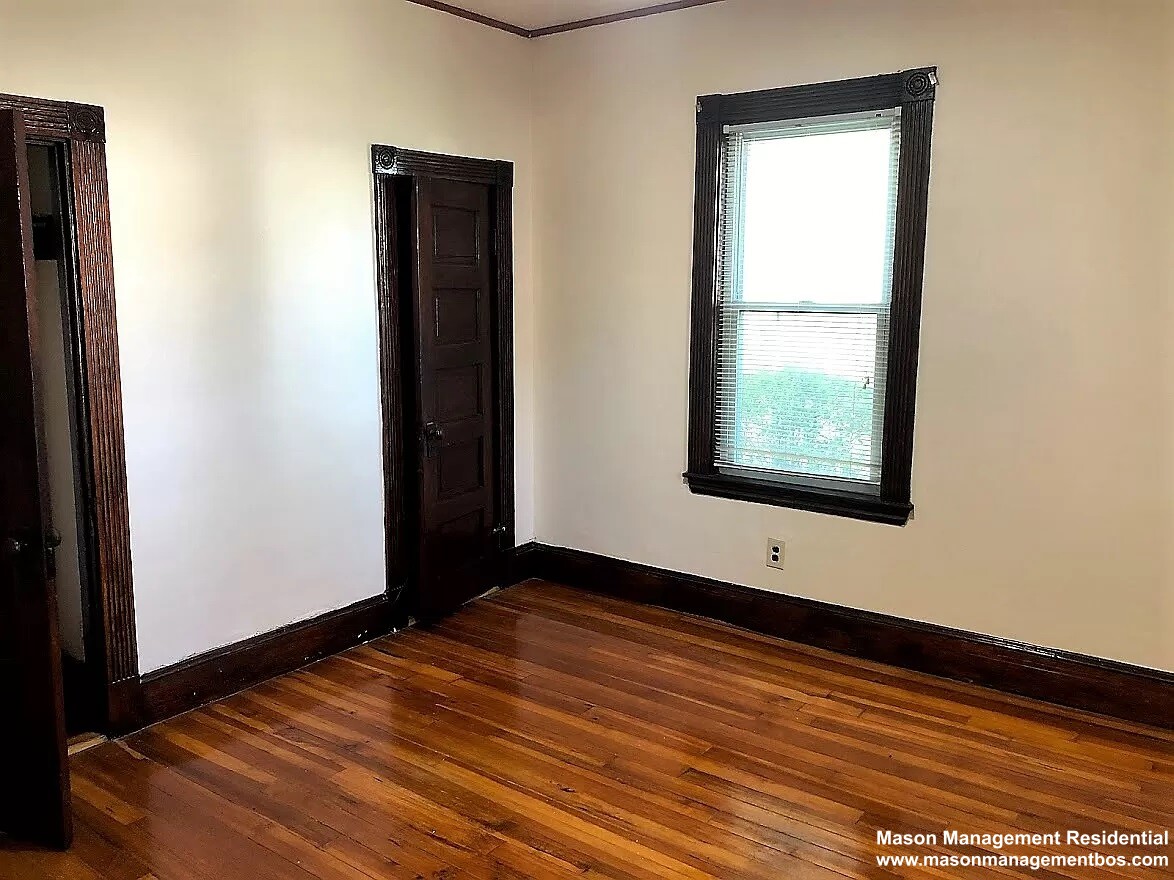 28 Litchfield - Brighton