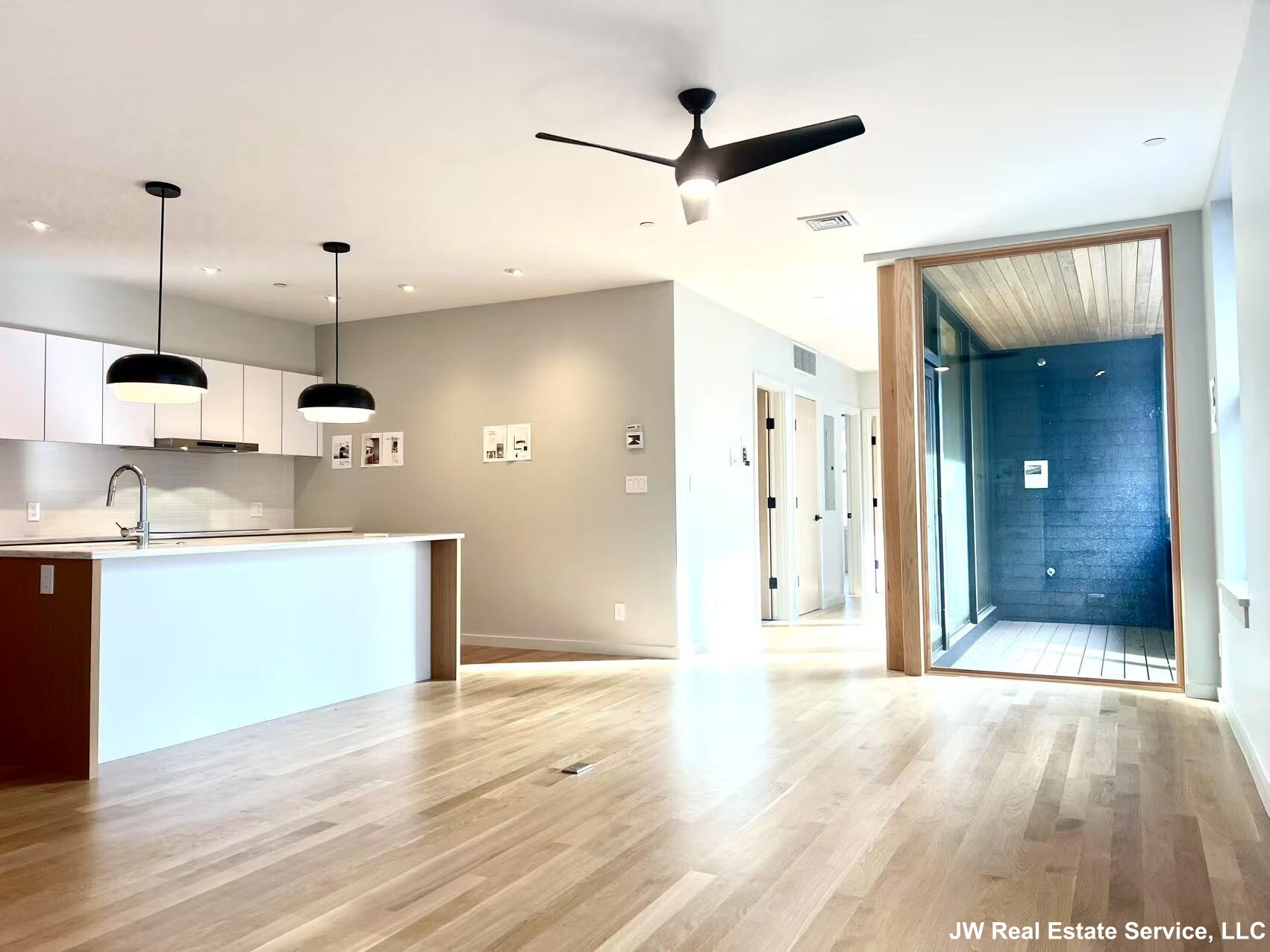 145 Willow St. - Wellington