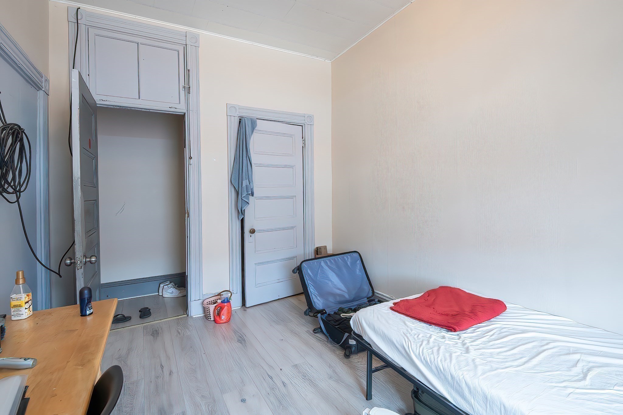 7 LINDEN - Allston