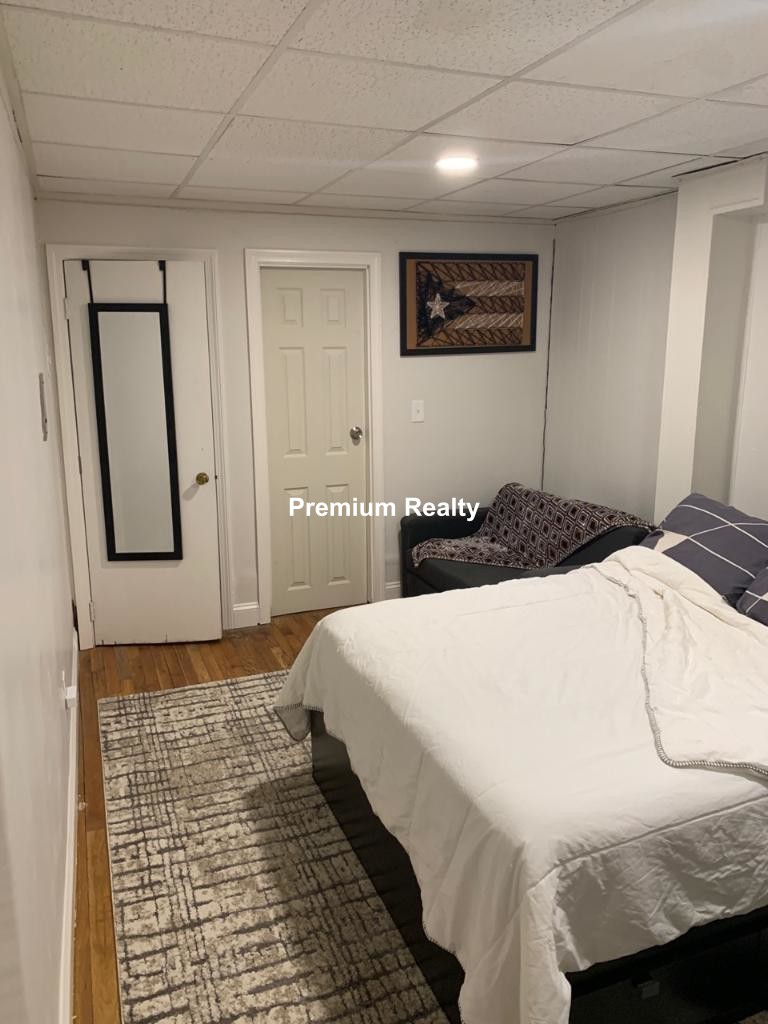 15 ABERDEEN - Fenway